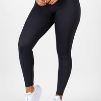 Essential Arise Legging