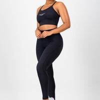 Essential Arise Legging